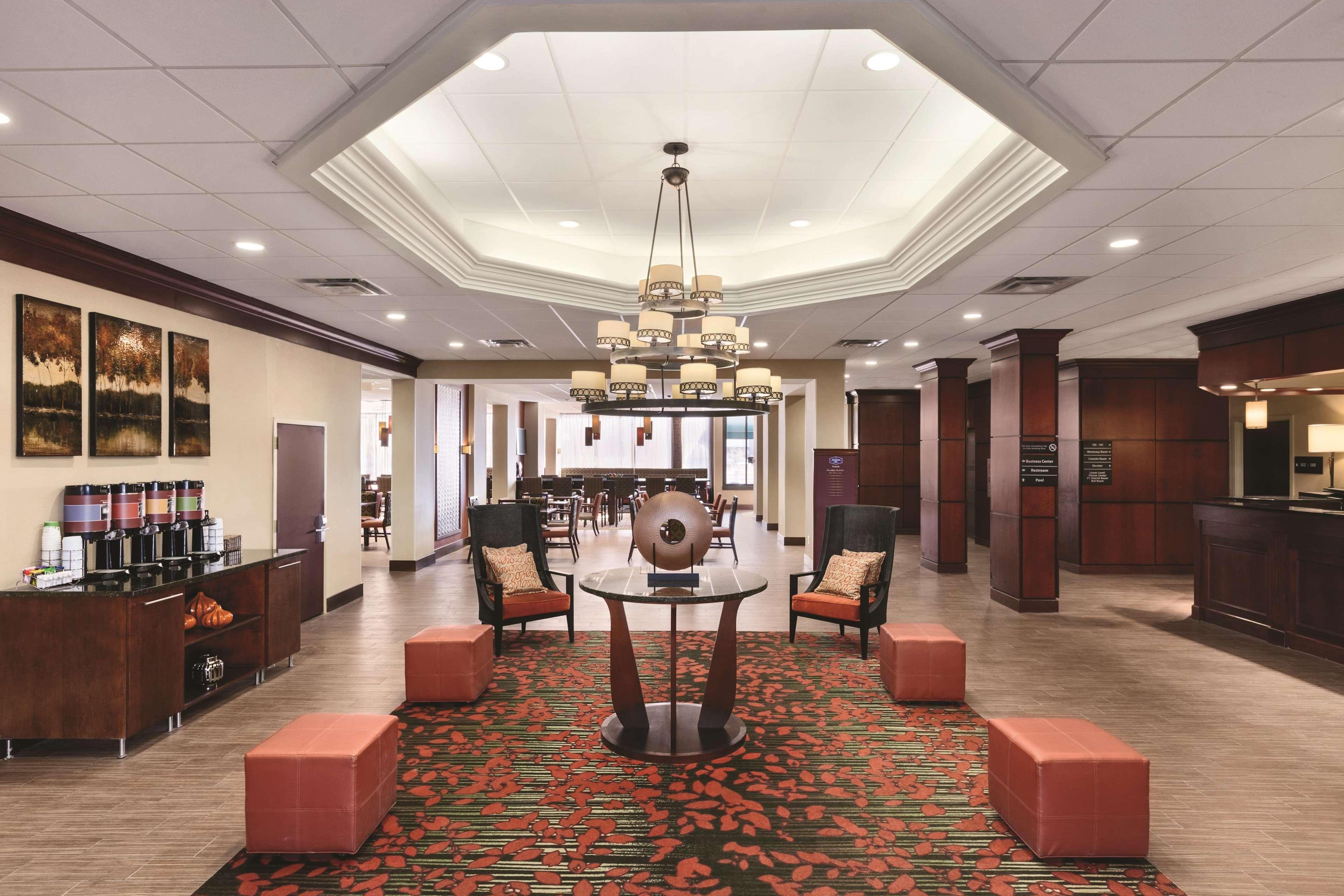 Hampton Inn Frederick Dış mekan fotoğraf