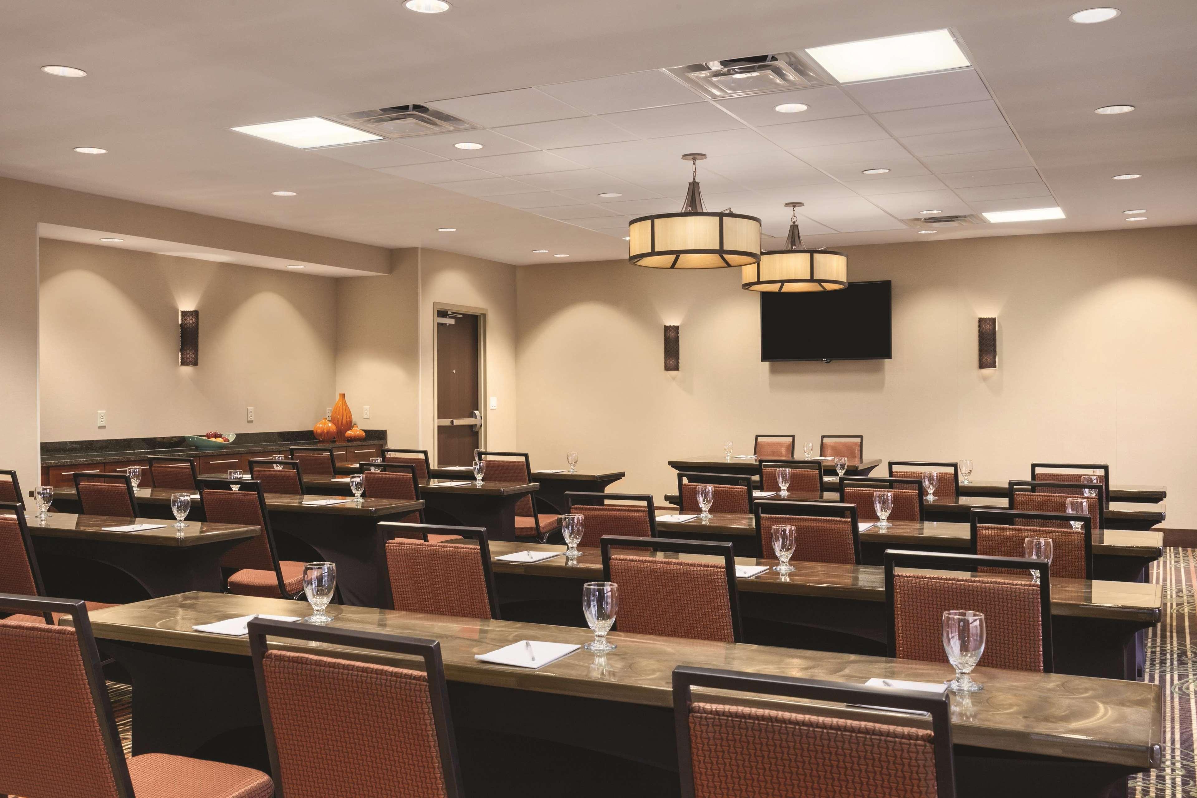 Hampton Inn Frederick Dış mekan fotoğraf