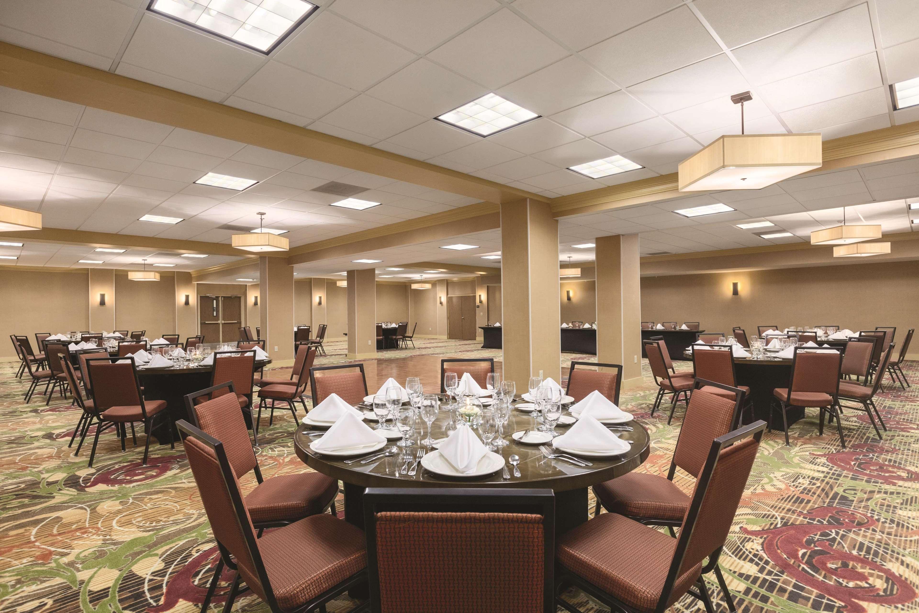 Hampton Inn Frederick Dış mekan fotoğraf