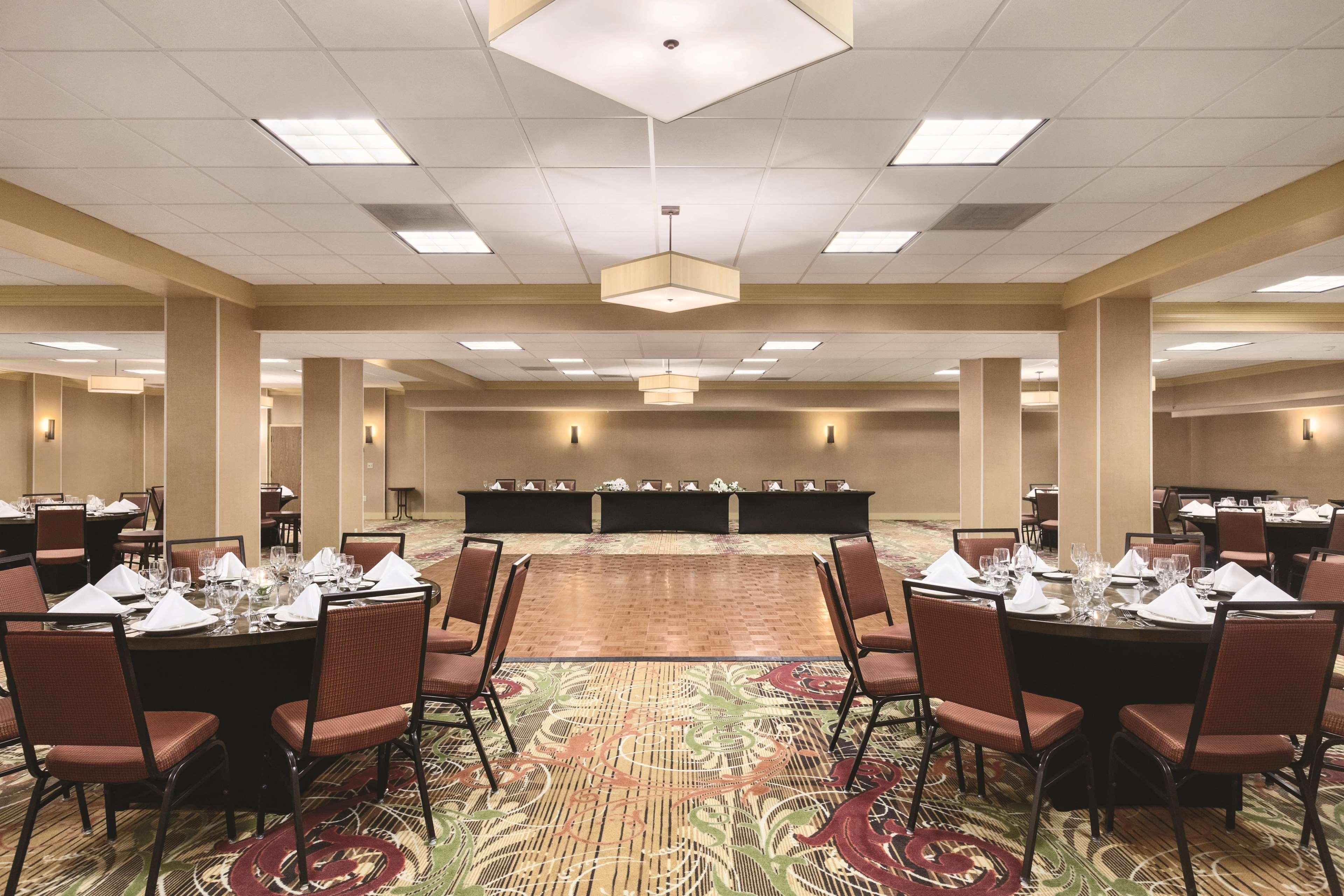 Hampton Inn Frederick Dış mekan fotoğraf