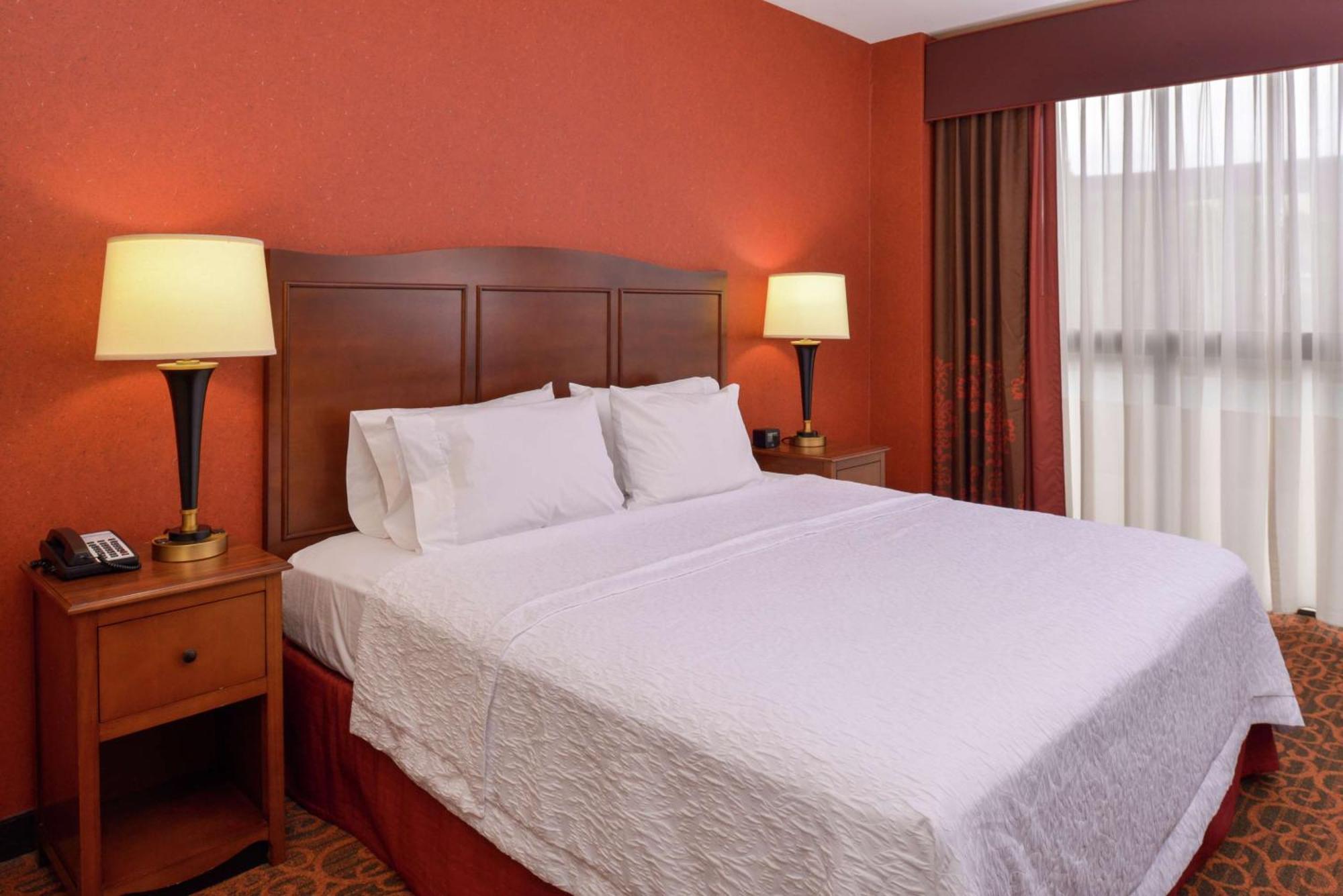 Hampton Inn Frederick Dış mekan fotoğraf