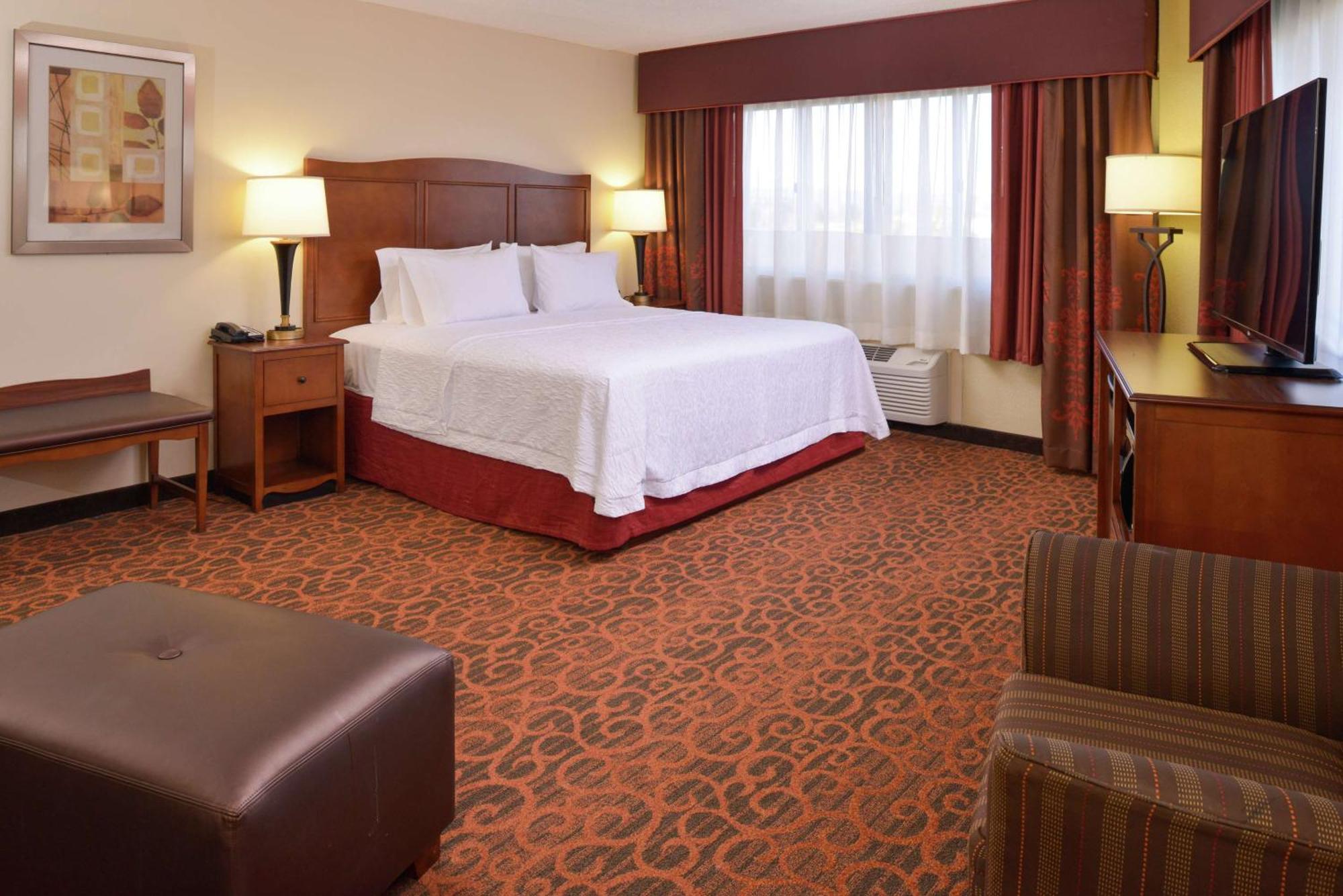 Hampton Inn Frederick Dış mekan fotoğraf
