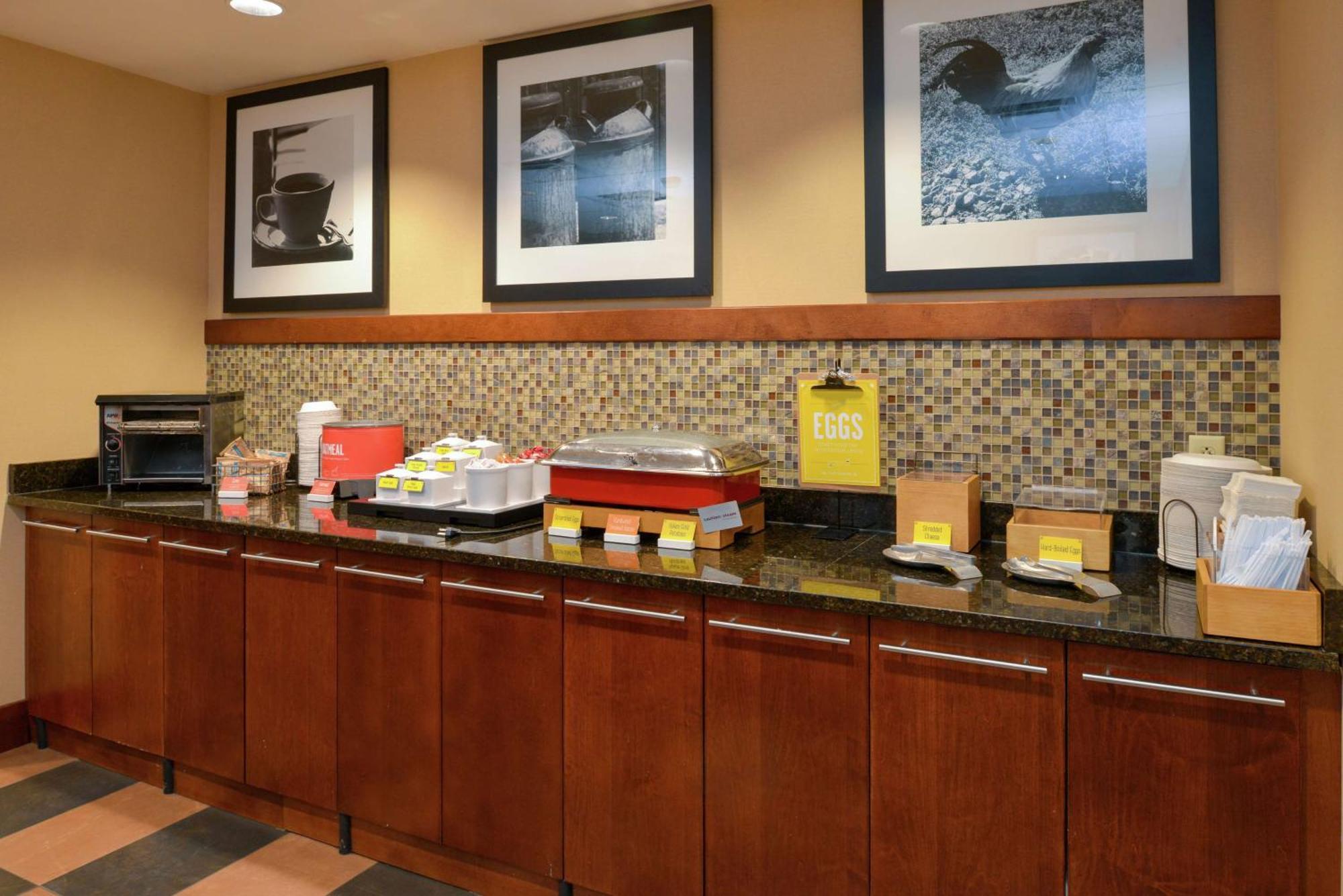 Hampton Inn Frederick Dış mekan fotoğraf